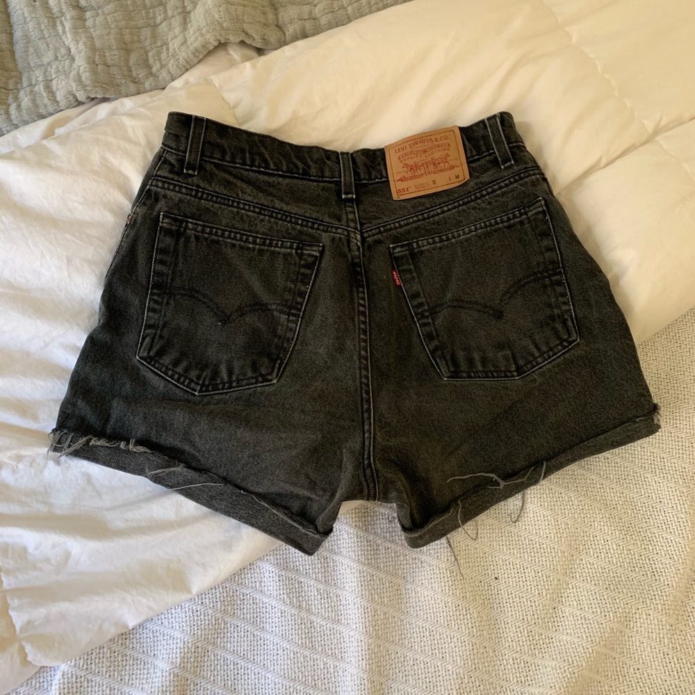 Levi Cropped Shorts